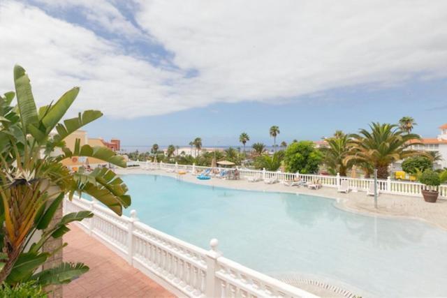 Apartamento Sara En El Veril Del Duque - Sara Vacation 아데제 외부 사진